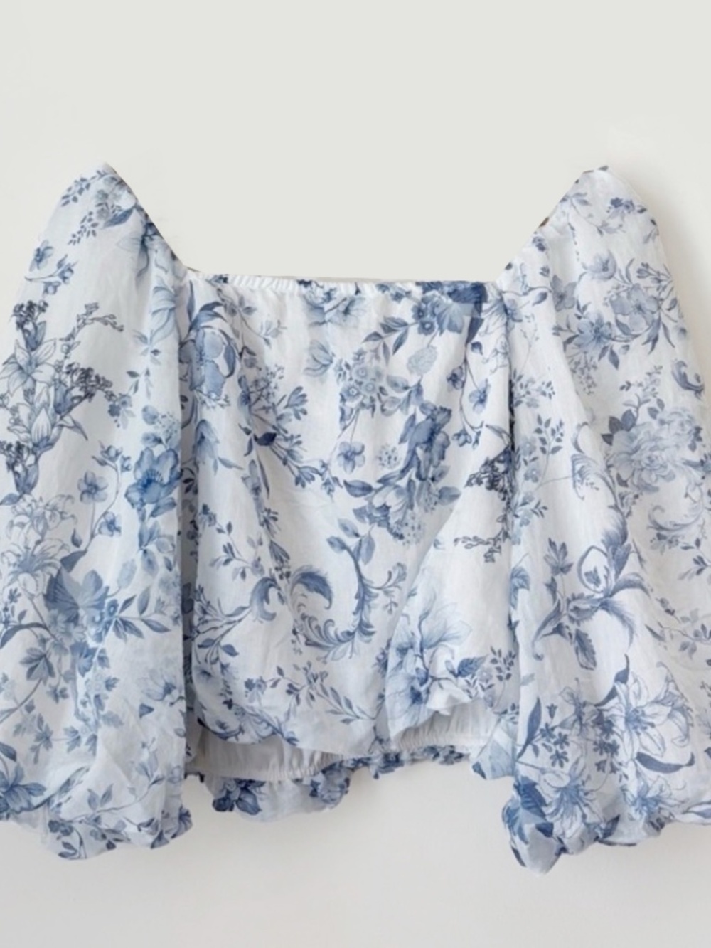 Calypso St Barth Bubble Blouse Blue and White Floral Puff crop M